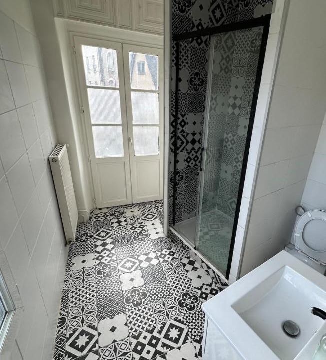 Photo of Bathroom in Laval
