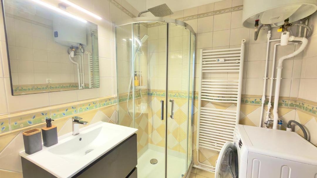 Photo of Bathroom in Centre Ville