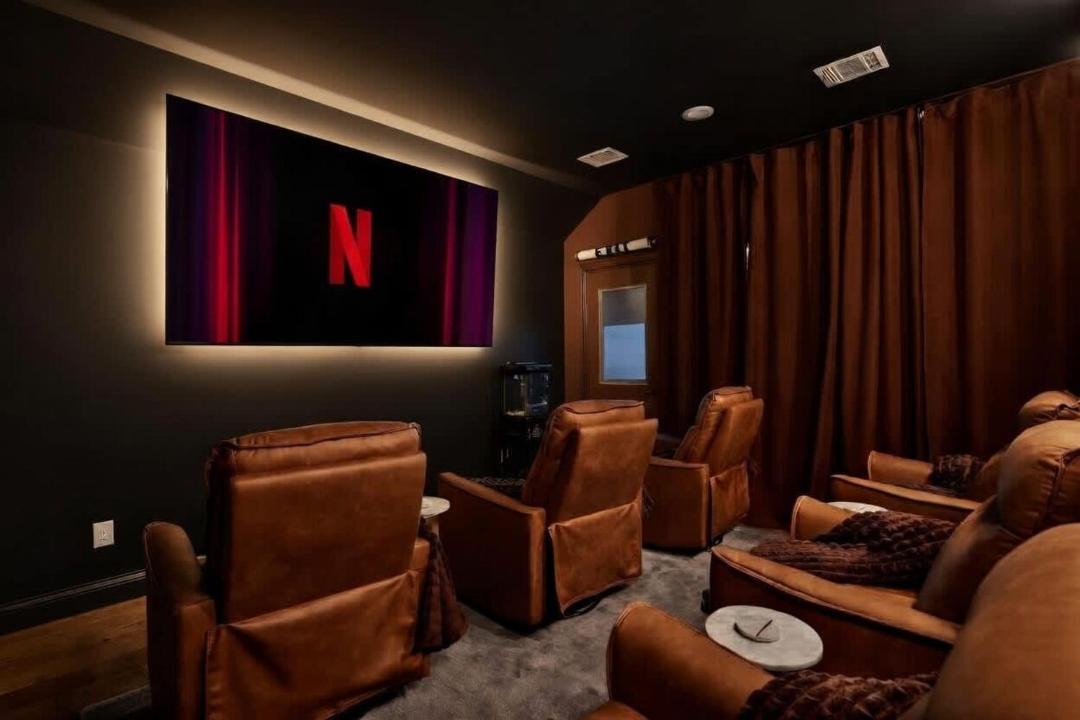 Photo of Livingroom in Central Arlington
