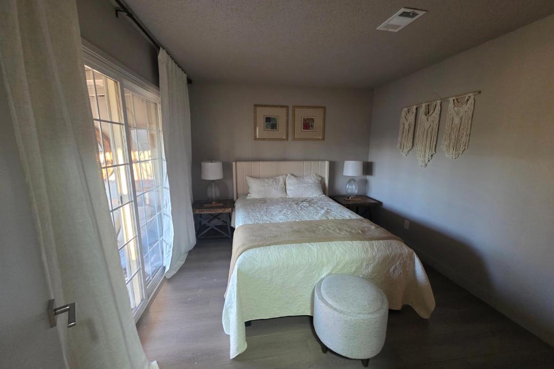 Photo of Bedroom in Foothill Farms