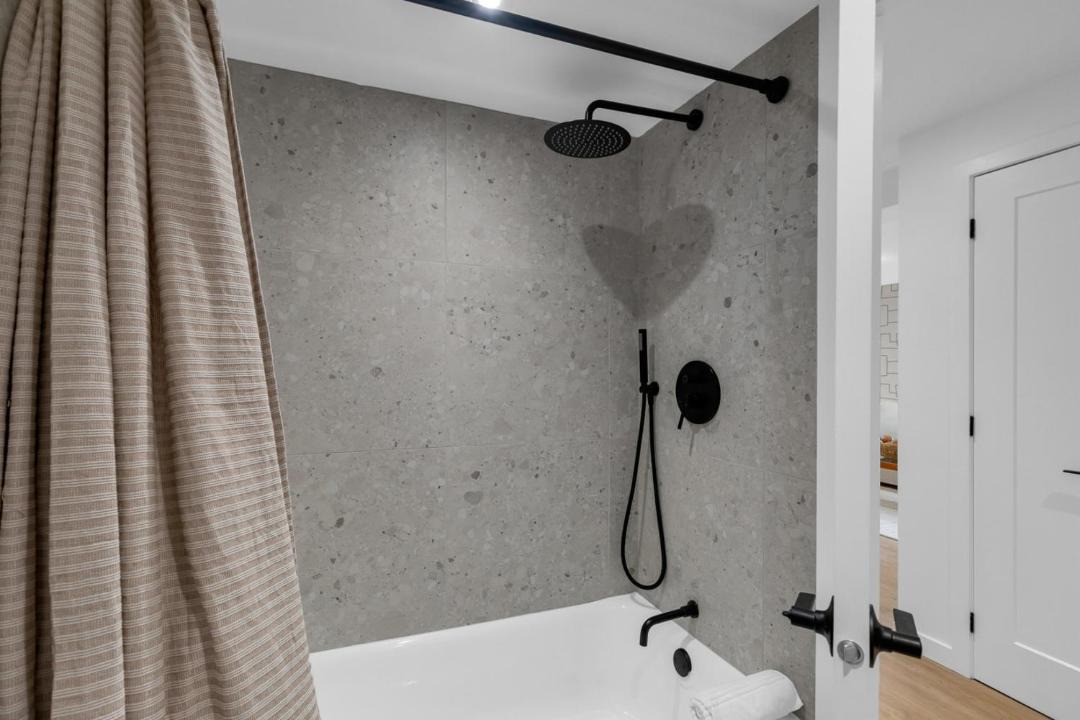 Photo of Bathroom in Milton Park