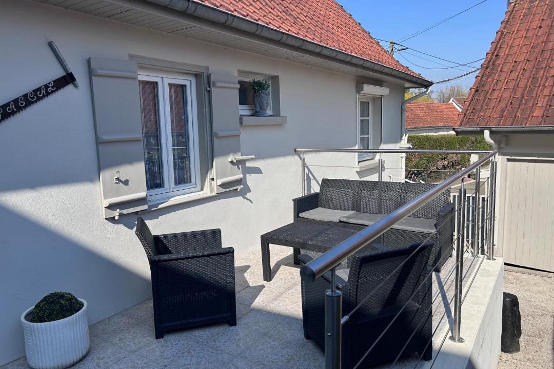 Photo of Patio Balcony in Mareuil-Caubert