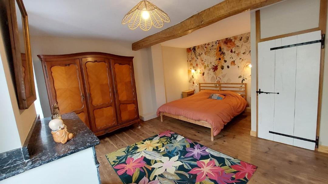 Photo of Bedroom in Nogaret
