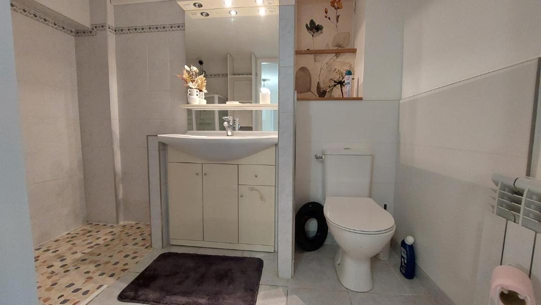 Photo of Bathroom in Nogaret