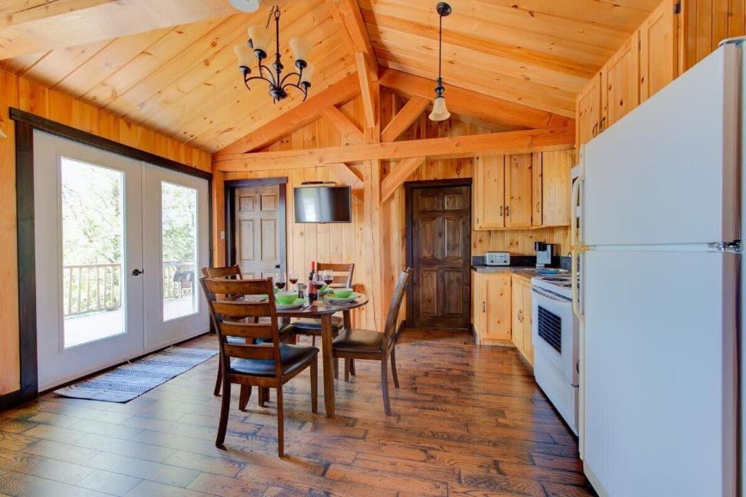 Photo of Kitchen in Sayabec