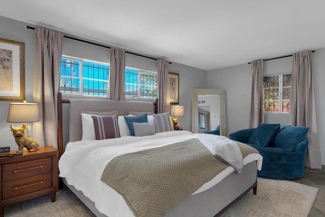 Photo of Bedroom in Feldman's