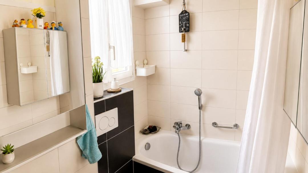 Photo of Bathroom in Vernier