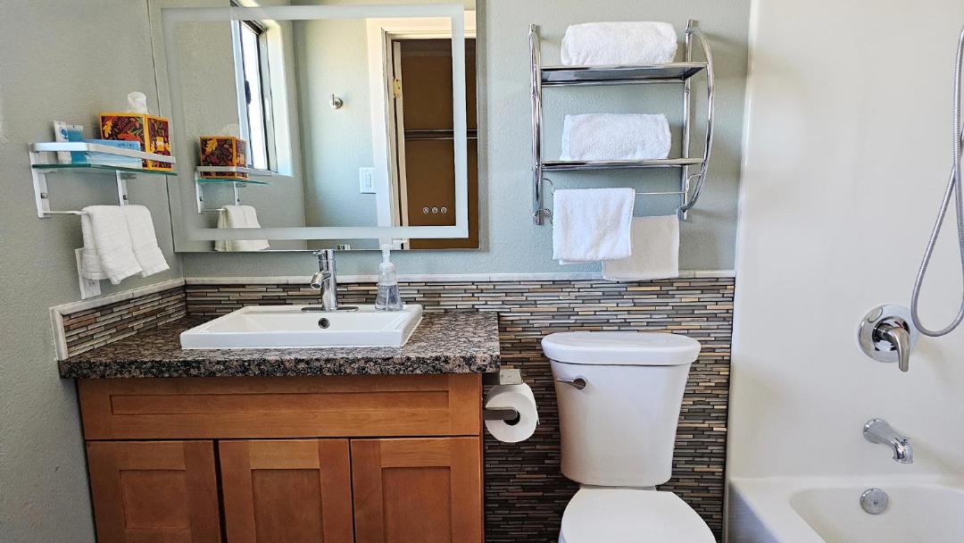 Photo of Bathroom in Blythe
