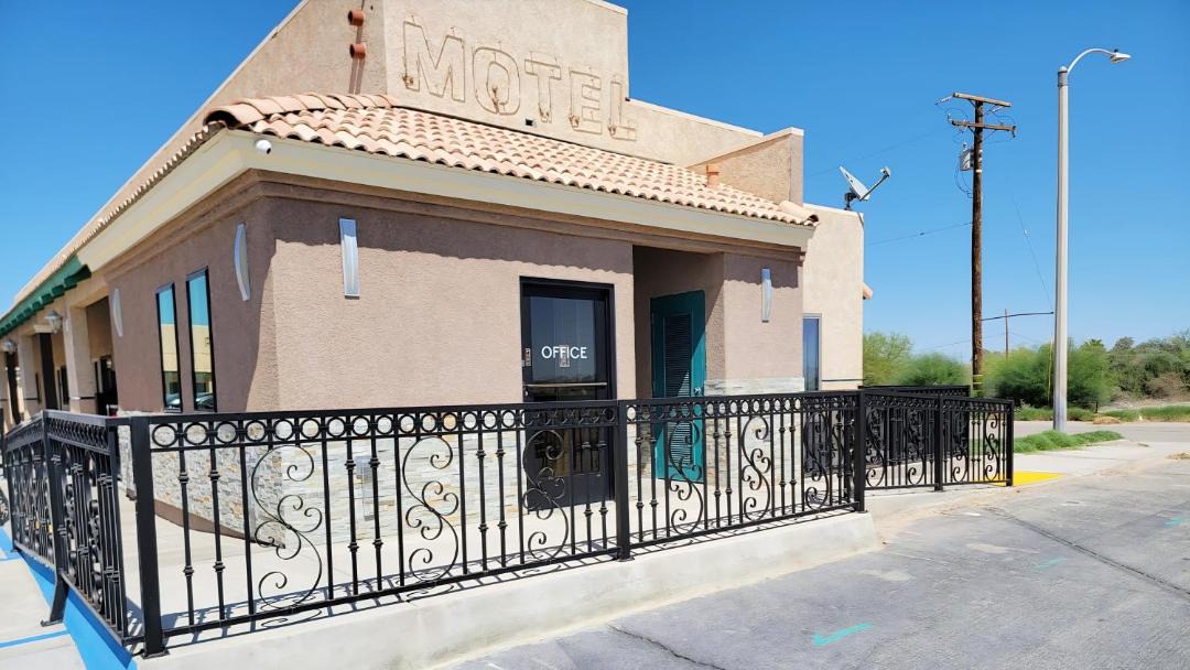 Photo of Others in Blythe