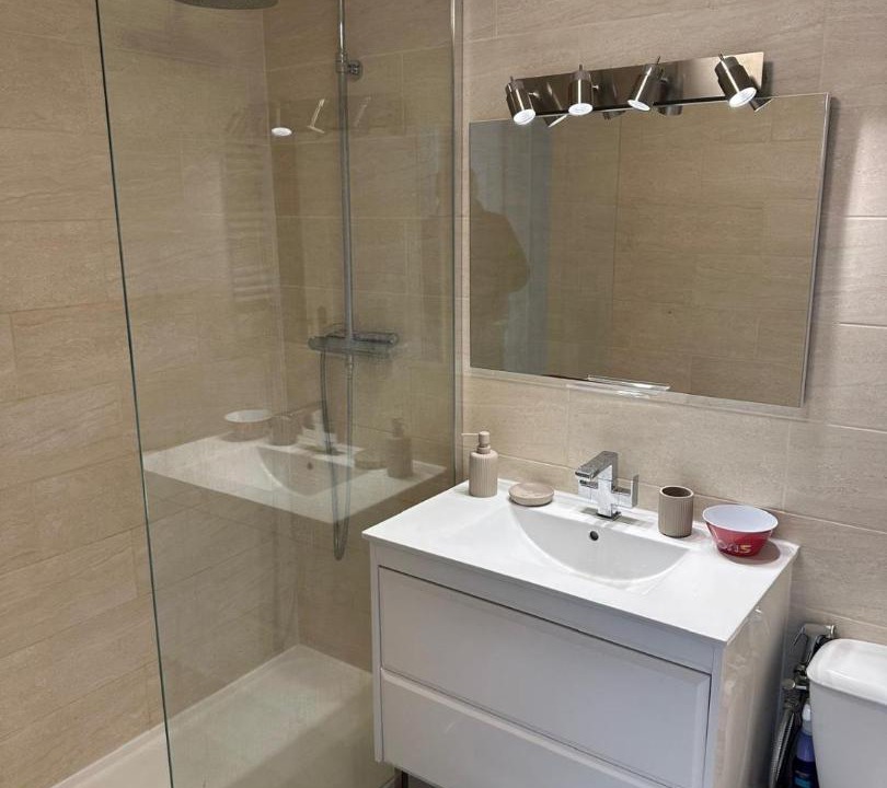 Photo of Bathroom in Epinay-sur-Orge