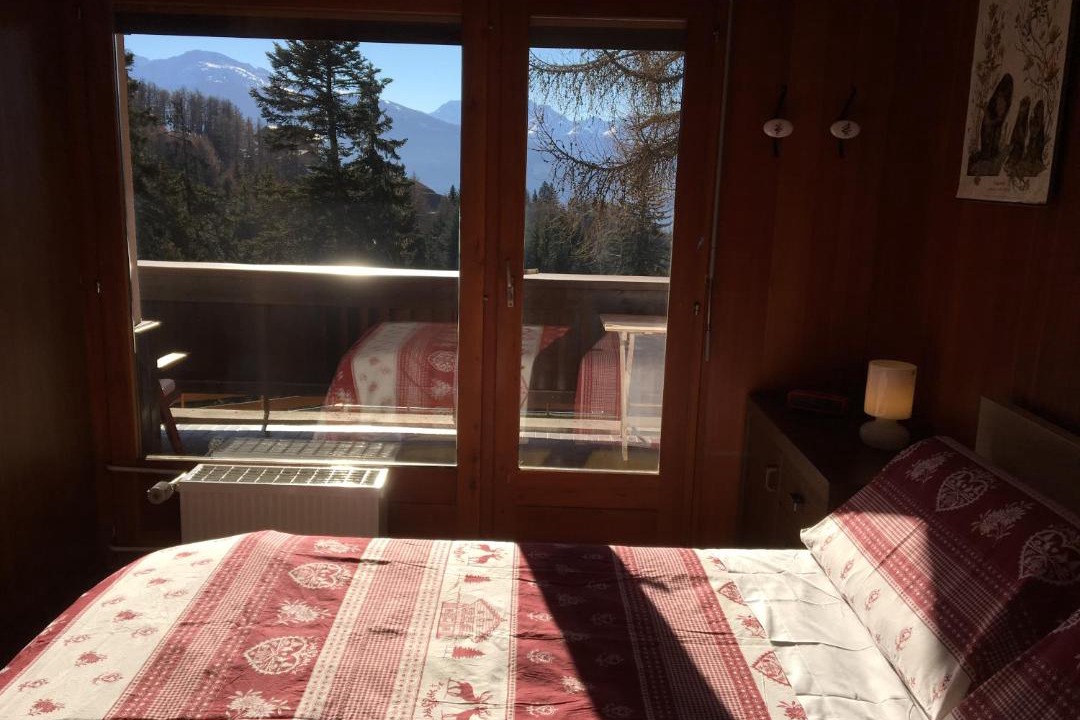 Photo of Bedroom in Lens