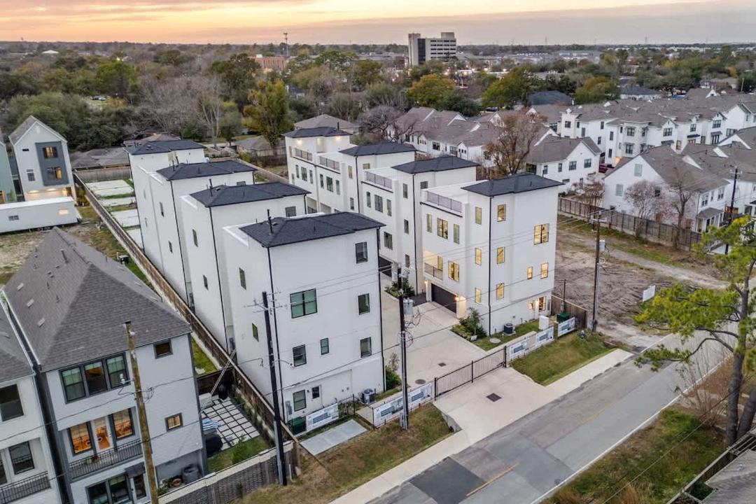 Photo of Buildings in Spring Branch Central