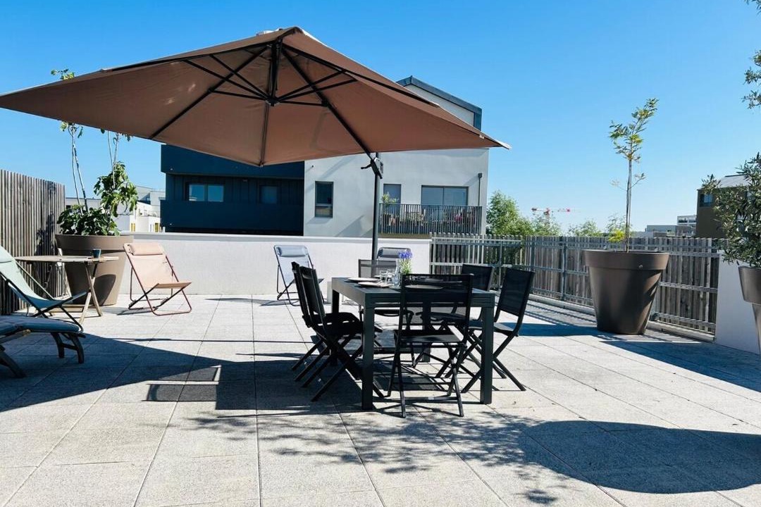 Photo of Patio Balcony in Les Hauts de Saint-Aubin