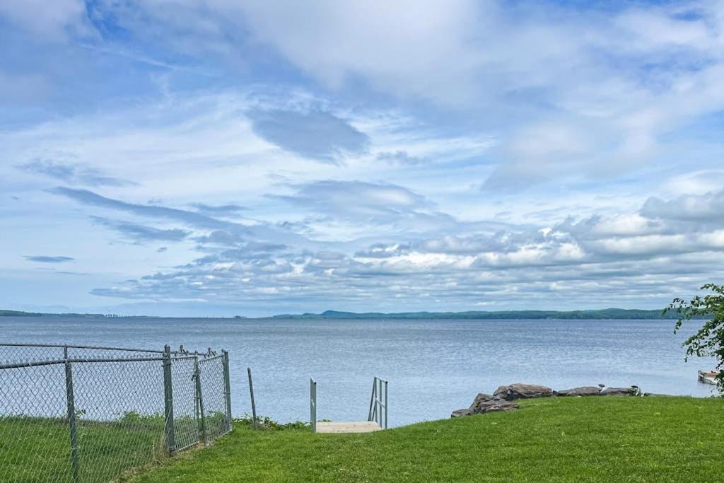 Photo of Others in Malletts Bay