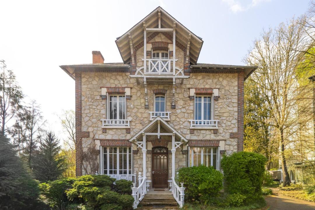 Photo of Others in Chateau-Renard