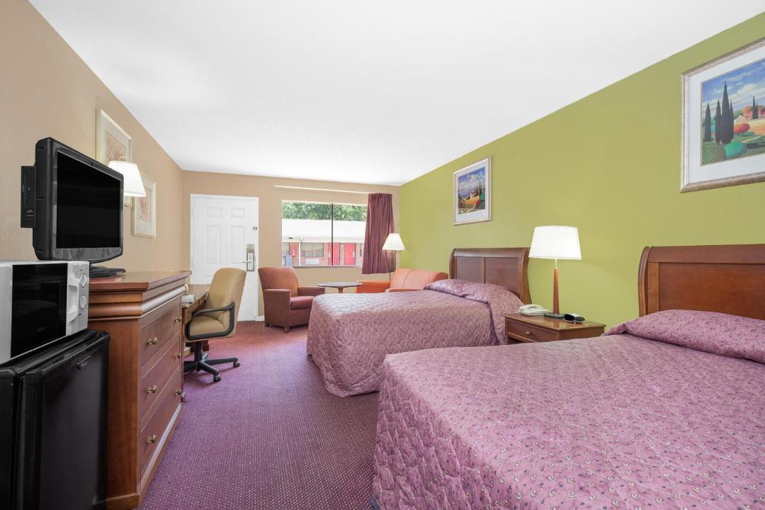 Photo of Bedroom in Fort Mc Clellan