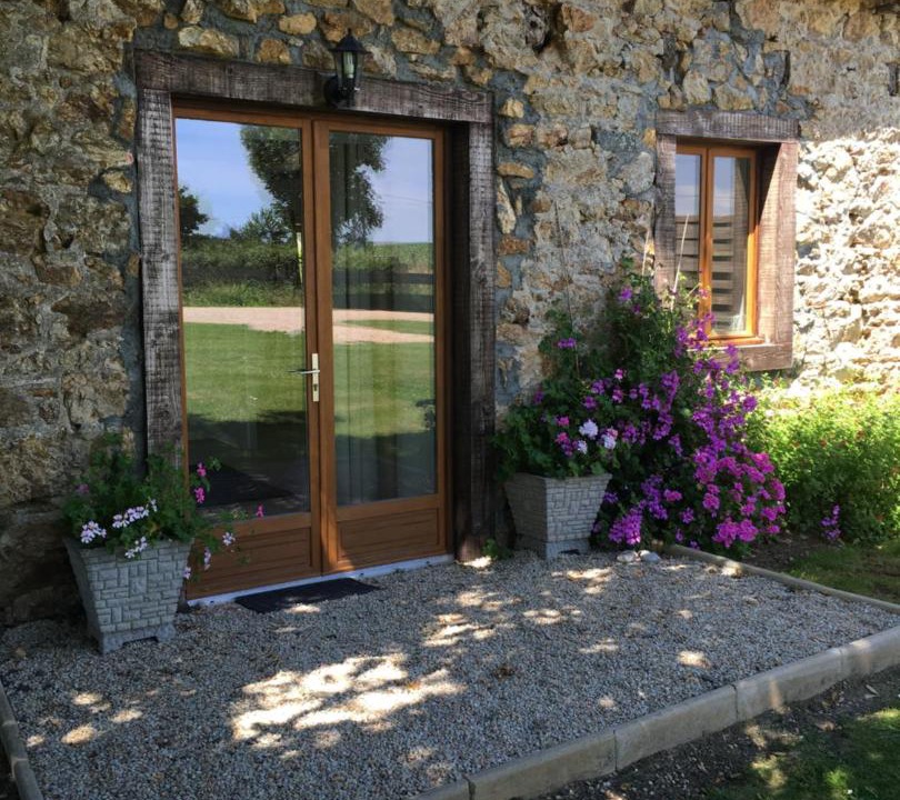 Photo of Others in Runan