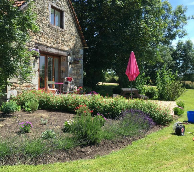 Photo of Others in Runan