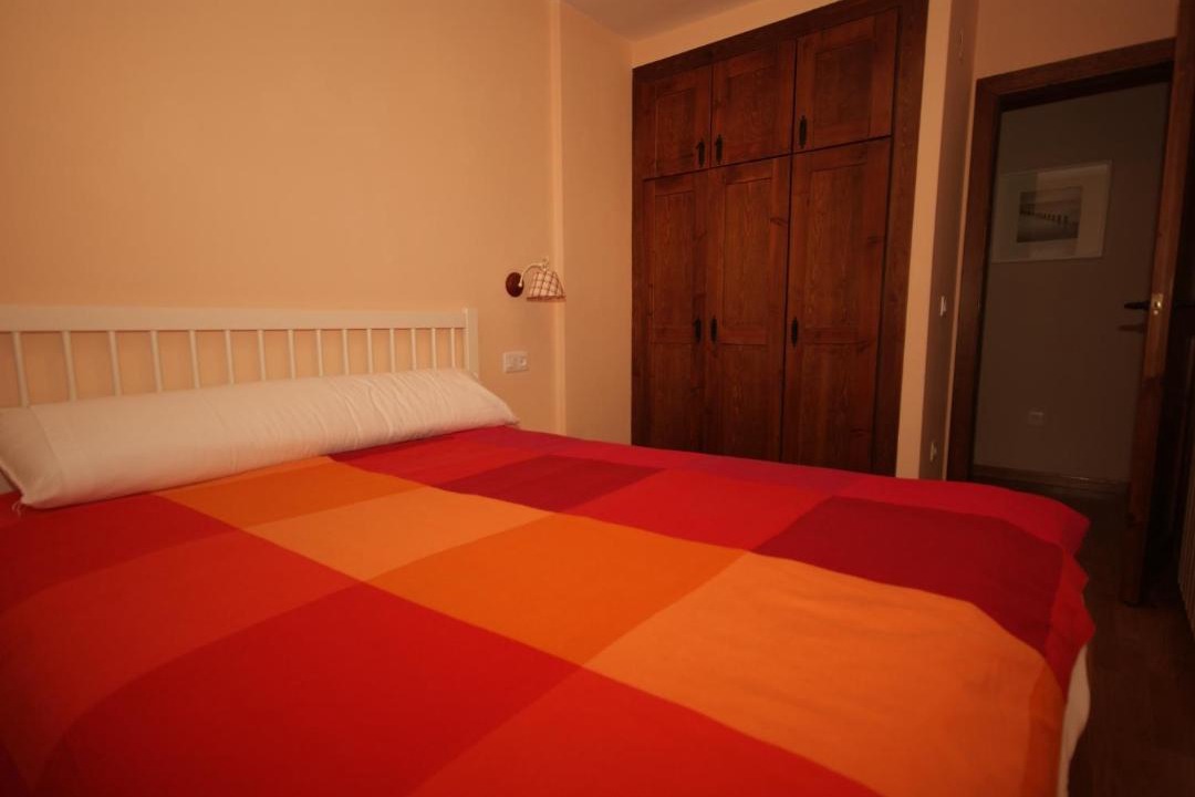 Photo of Bedroom in Linsoles