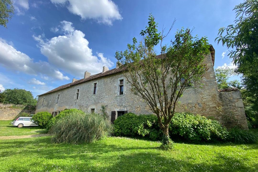 Photo of Others in Champagne-le-Sec