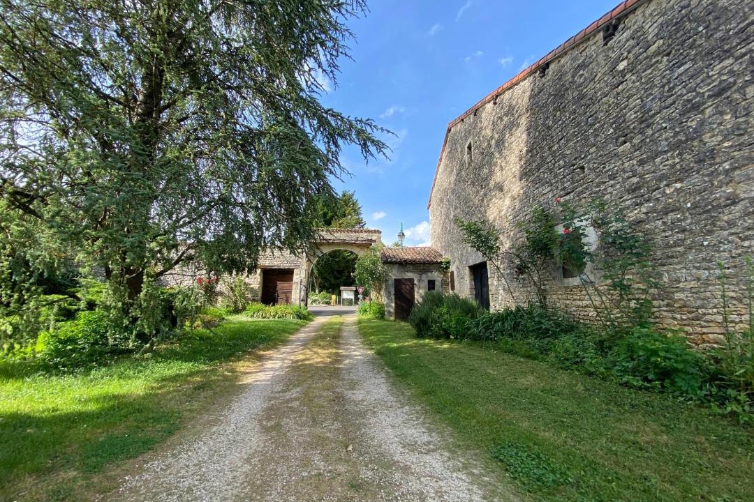 Photo of Others in Champagne-le-Sec