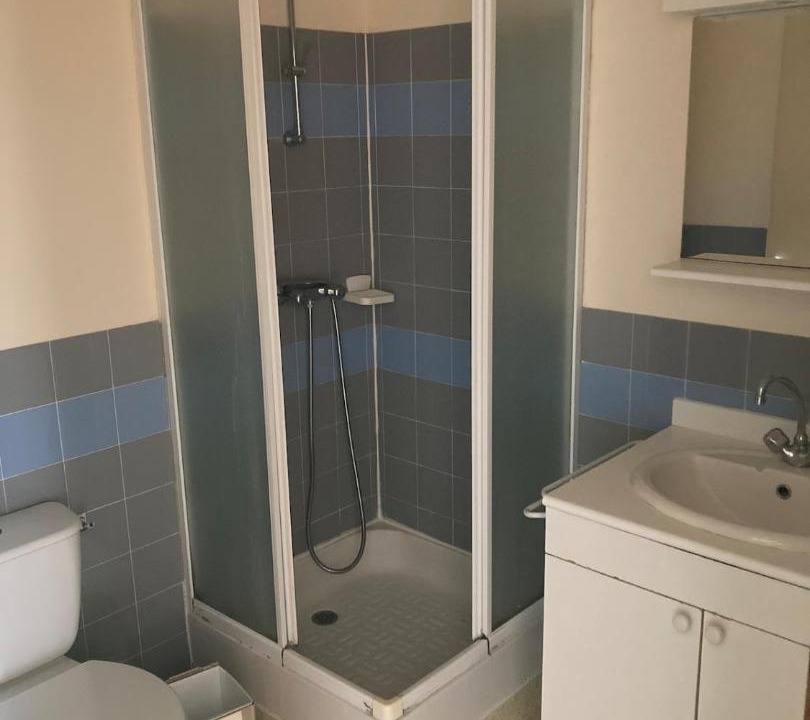 Photo of Bathroom in Castelnau-de-Mandailles