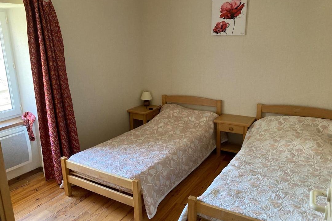 Photo of Bedroom in Castelnau-de-Mandailles