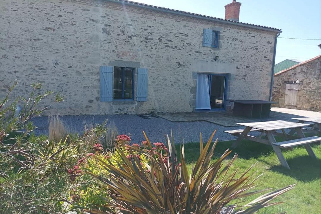 Photo of Others in La Boissiere-de-Montaigu