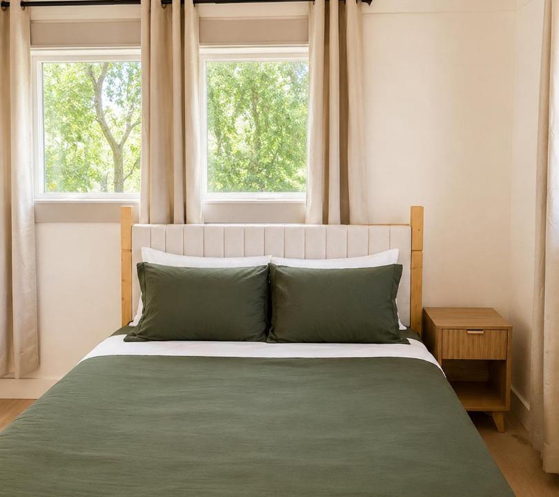 Photo of Bedroom in Eagle Point