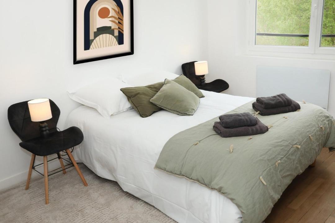 Photo of Bedroom in Chamant