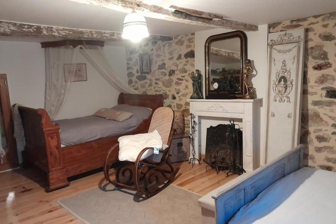 Photo of Bedroom in Seix