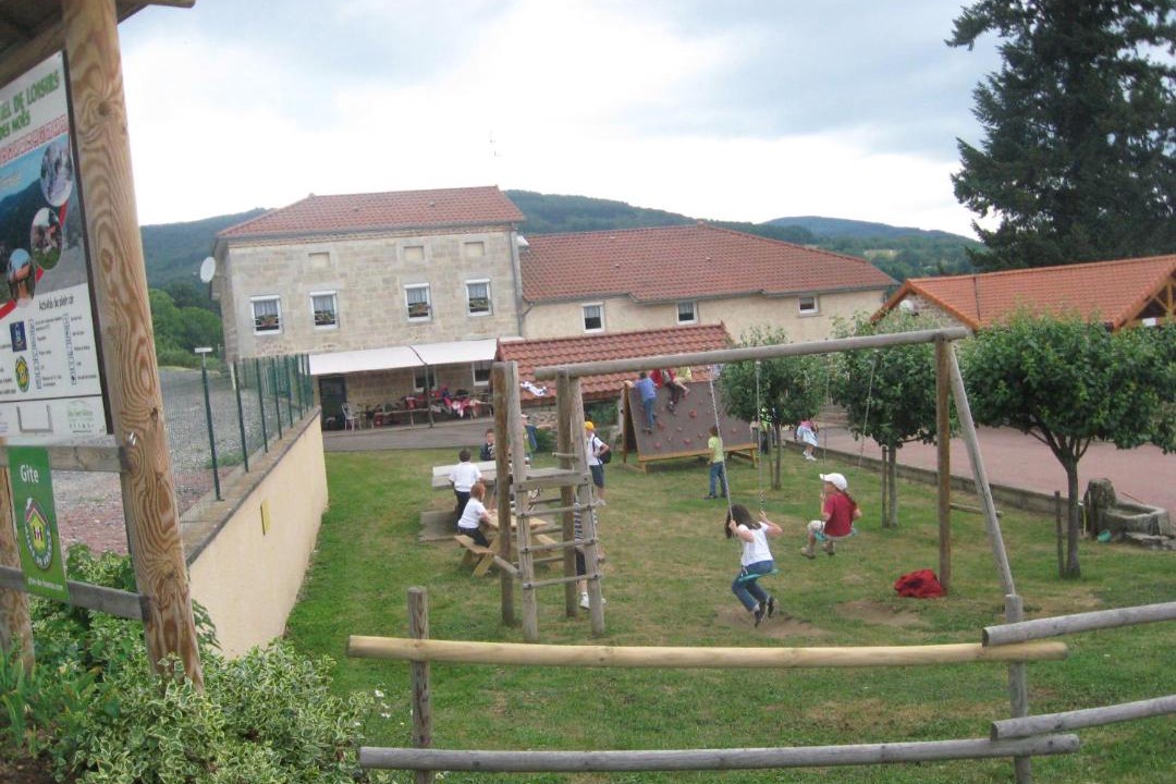 Photo of Others in Les Noes