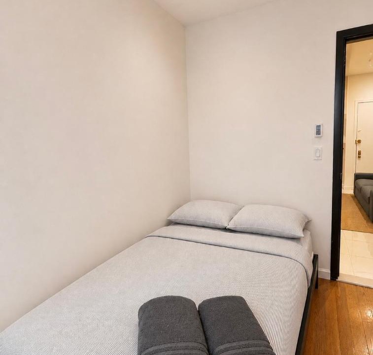 Photo of Bedroom in Bloomingdale