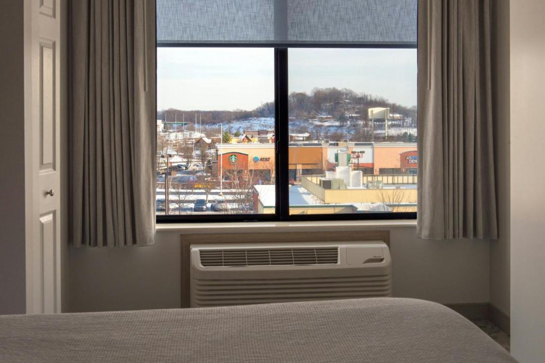 Photo of Bedroom in Tarentum
