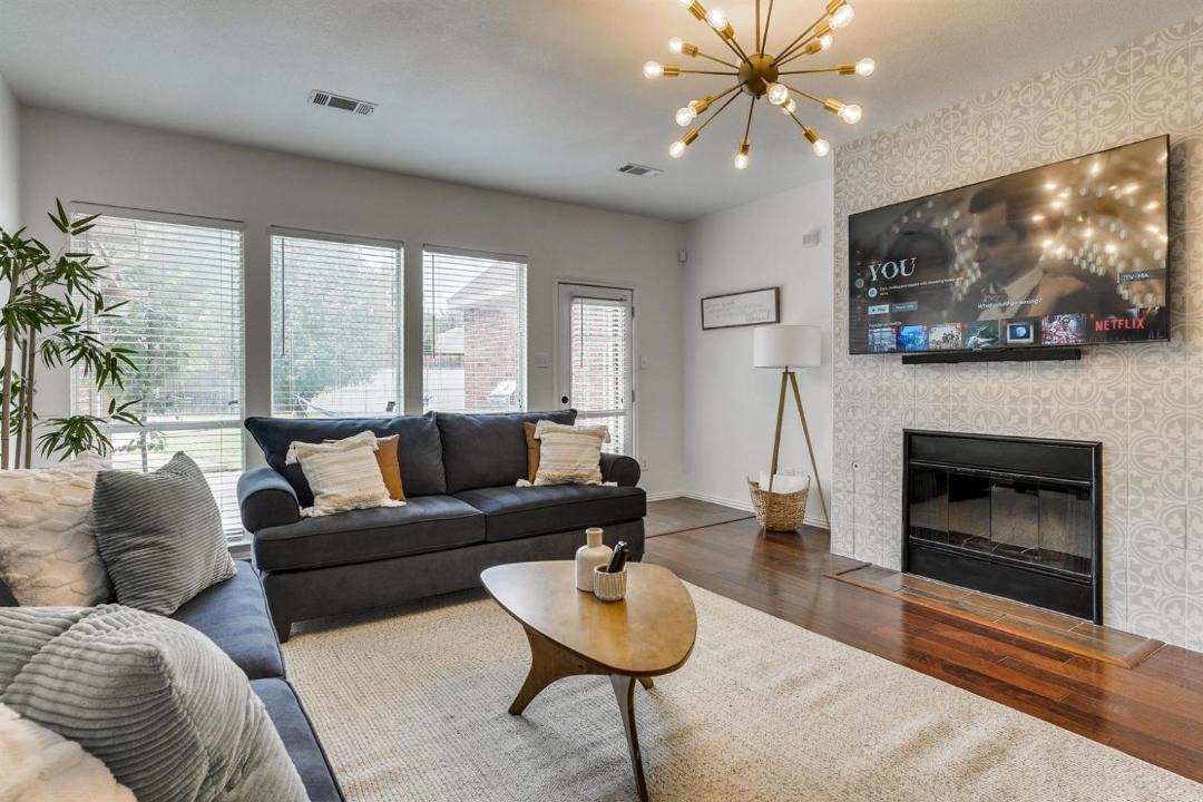 Photo of Livingroom in Sachse