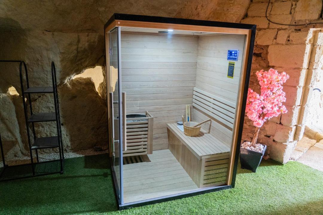 Photo of Bathroom in Parnay