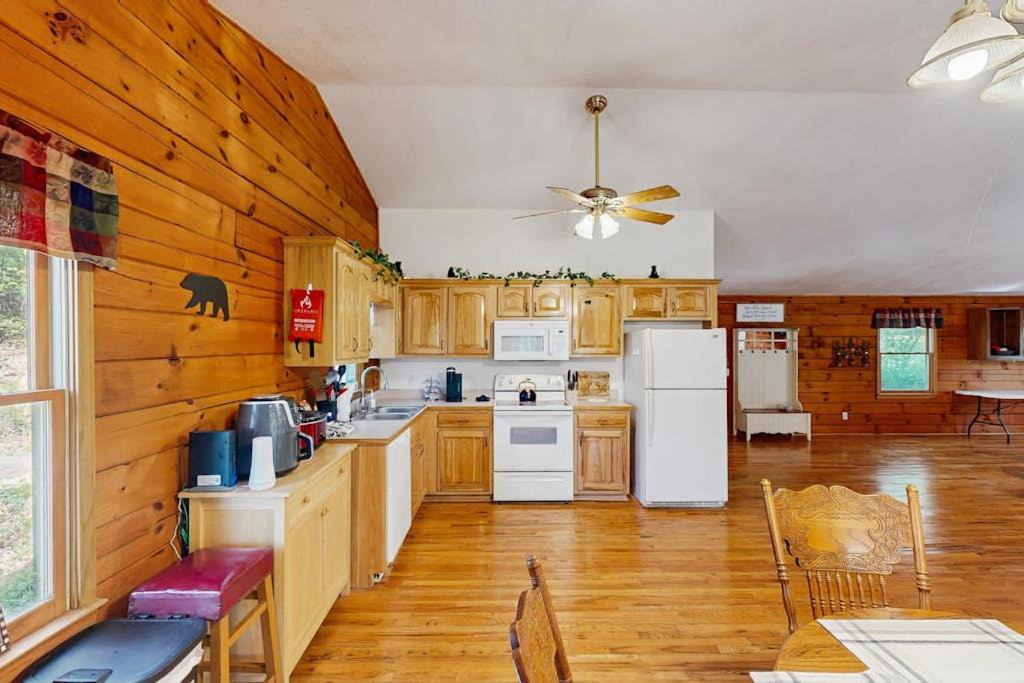 Photo of Kitchen in Rabun Gap