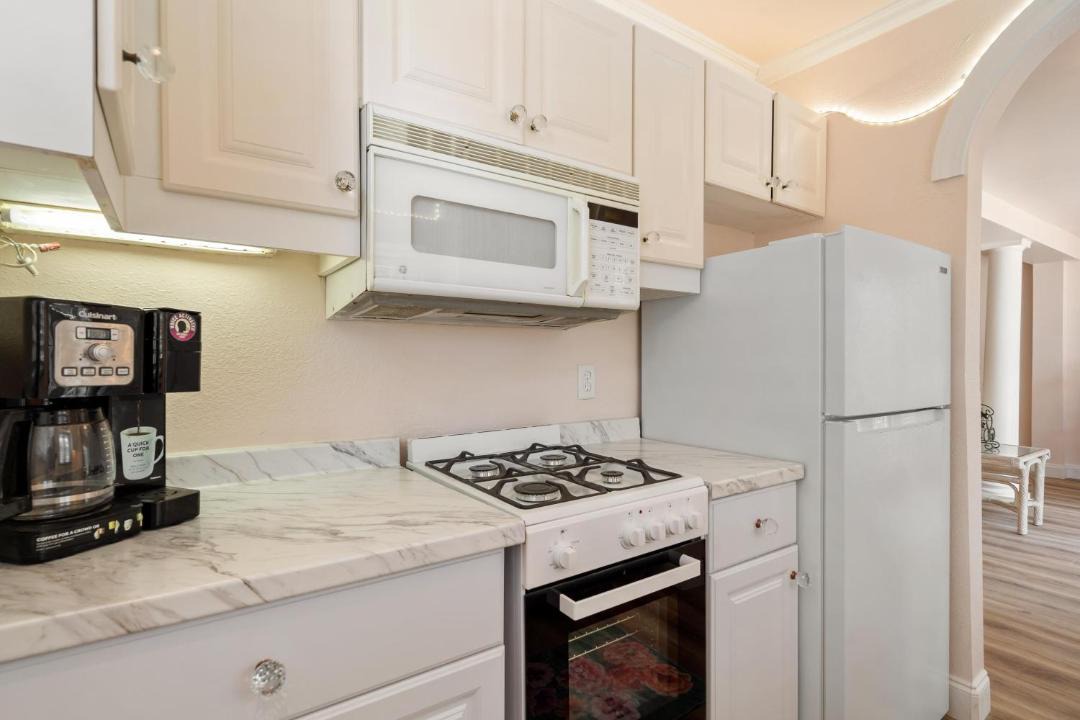 Photo of Kitchen in Treasure Island