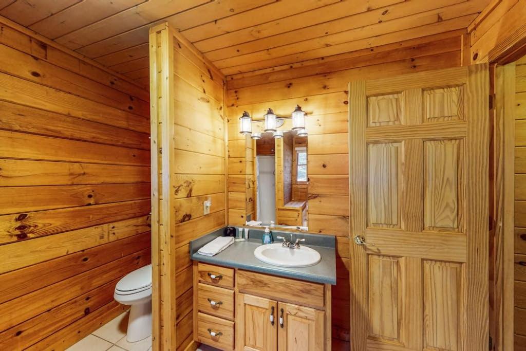 Photo of Bathroom in Rabun Gap