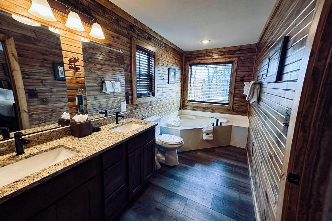Photo of Others in Branson Cedars