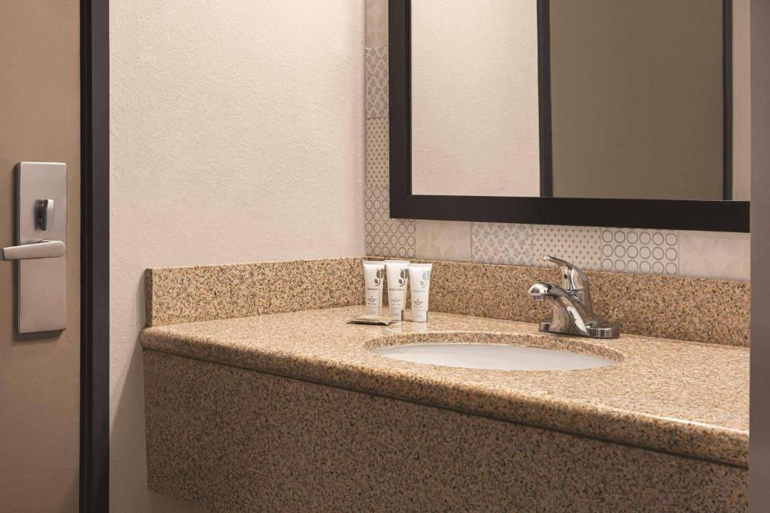 Photo of Bathroom in Dunn