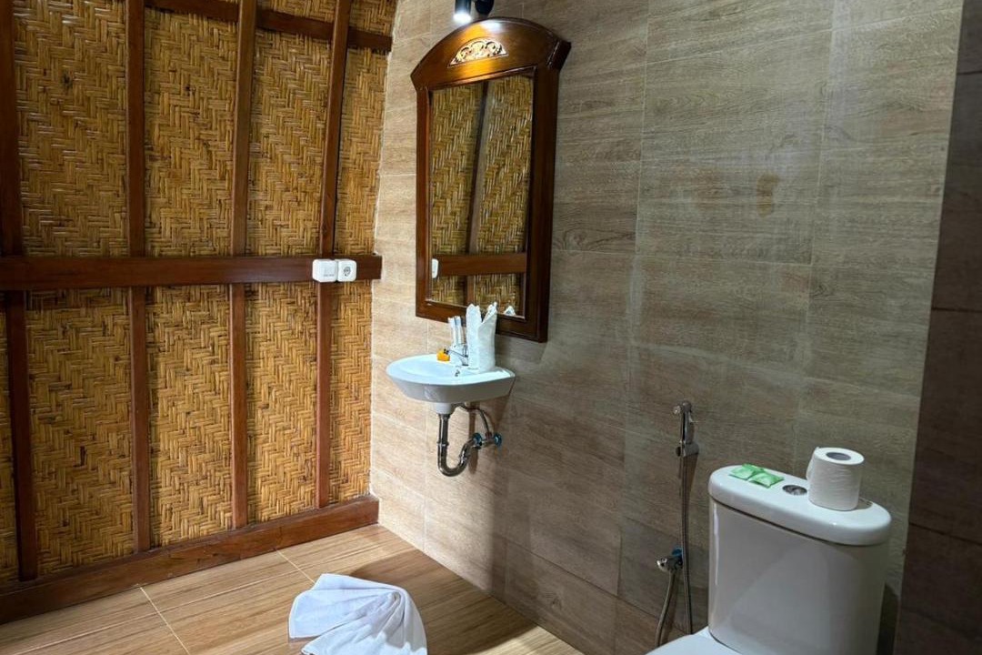 Photo of Bathroom in Menanga