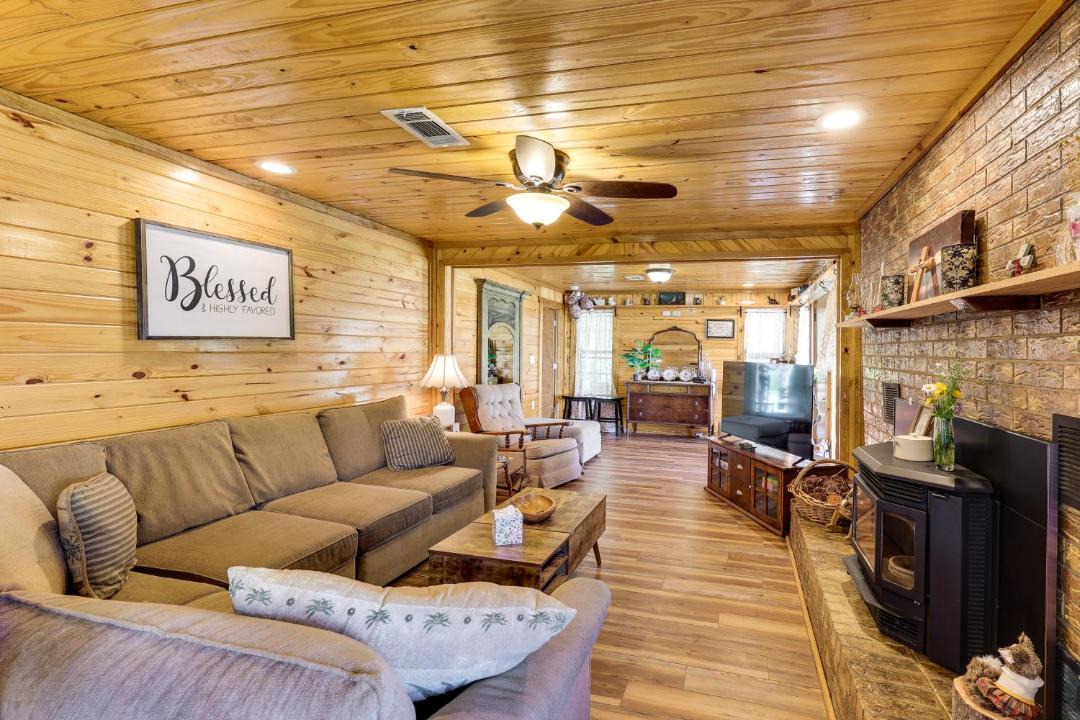 Photo of Others in Mount Ida