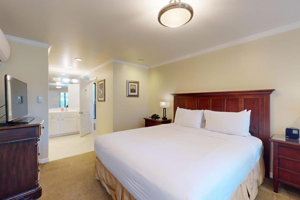 Photo of Bedroom in Napa