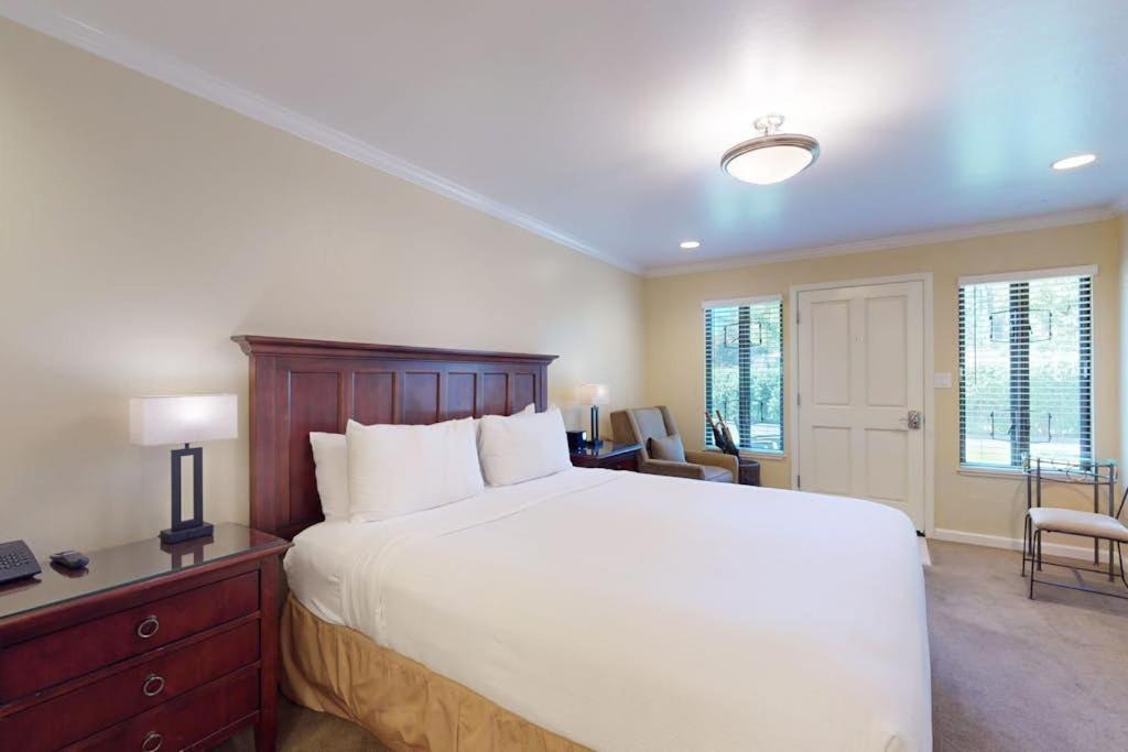 Photo of Bedroom in Napa