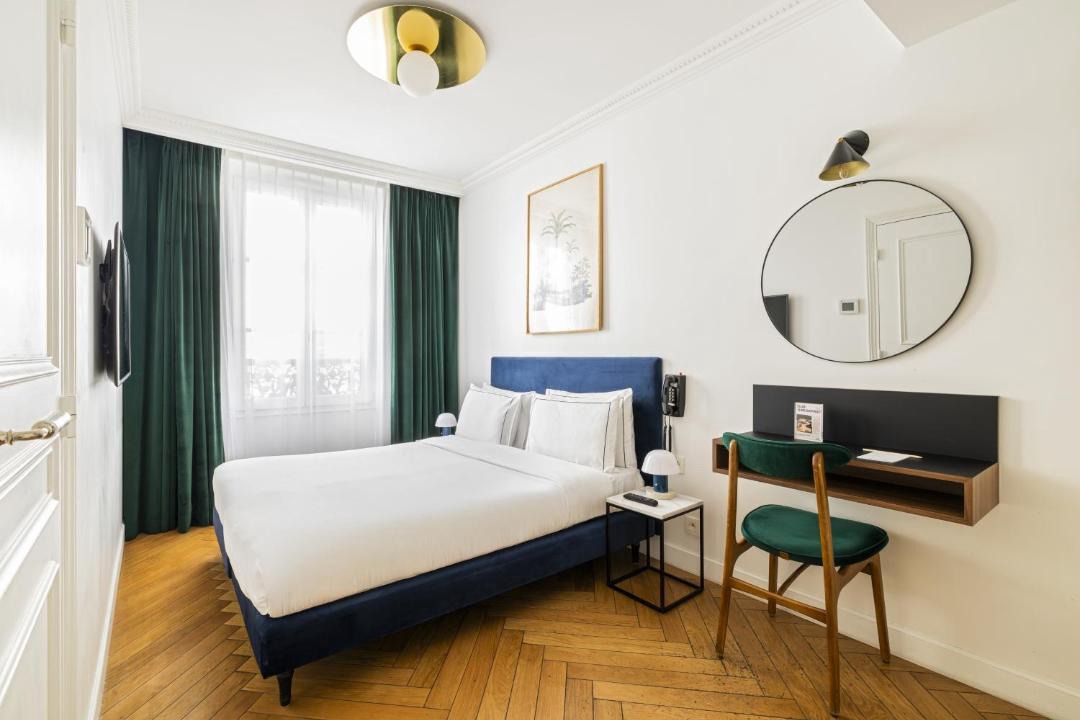 Photo of Bedroom in Batignolles