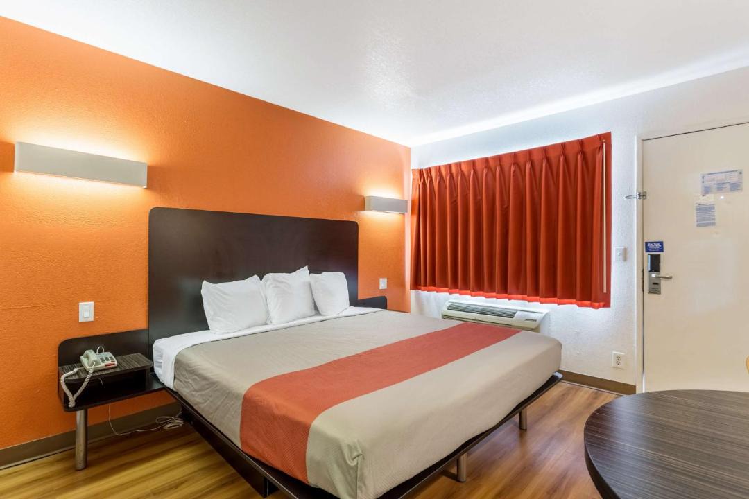 Photo of Bedroom in Canyon Acres