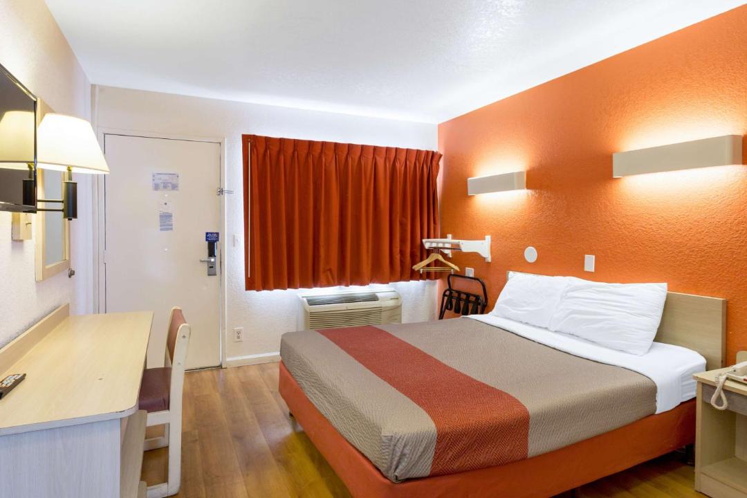 Photo of Bedroom in Canyon Acres
