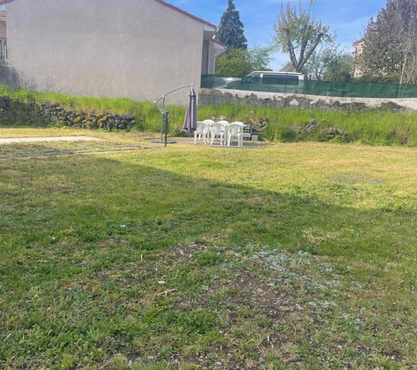 Photo of Others in Saint-Amant-Tallende