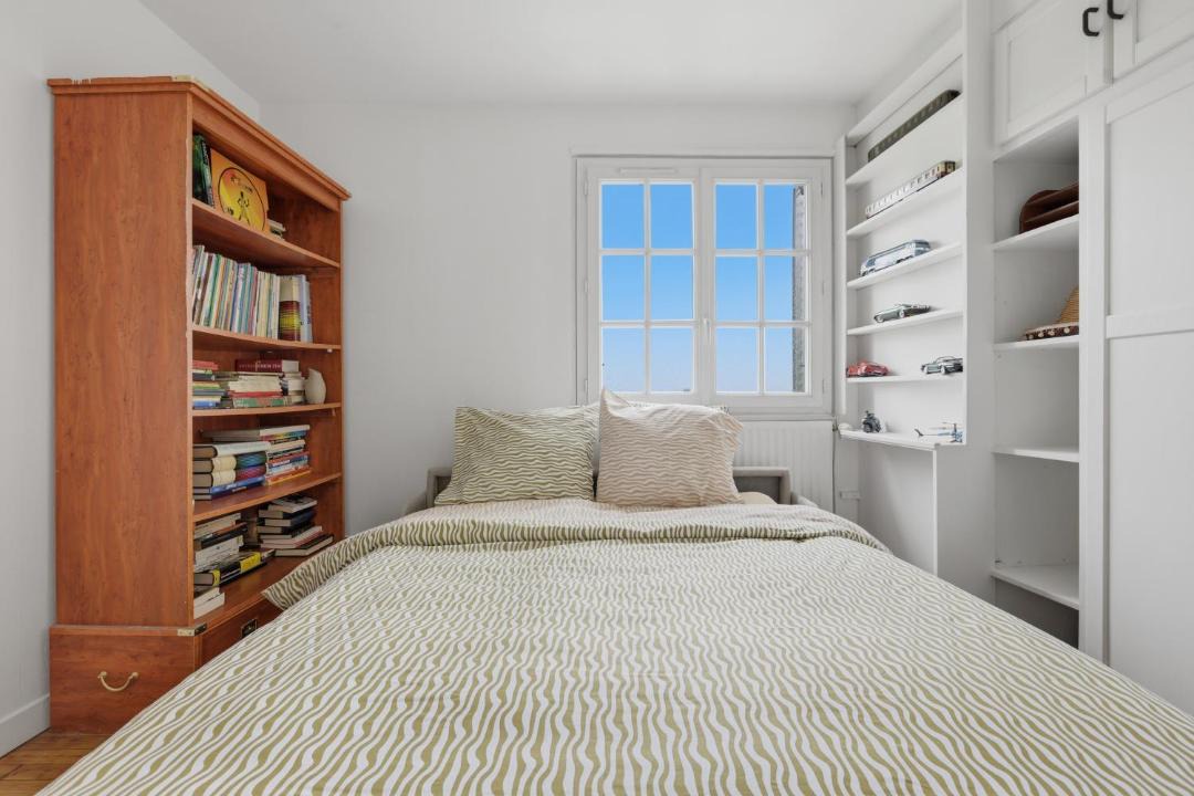 Photo of Bedroom in Issy-les-Moulineaux